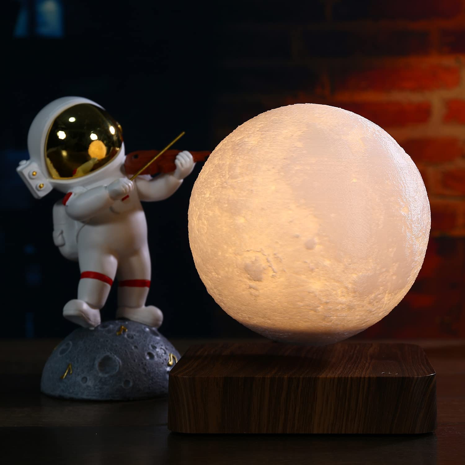 Jupiter Floating Moon Lamp